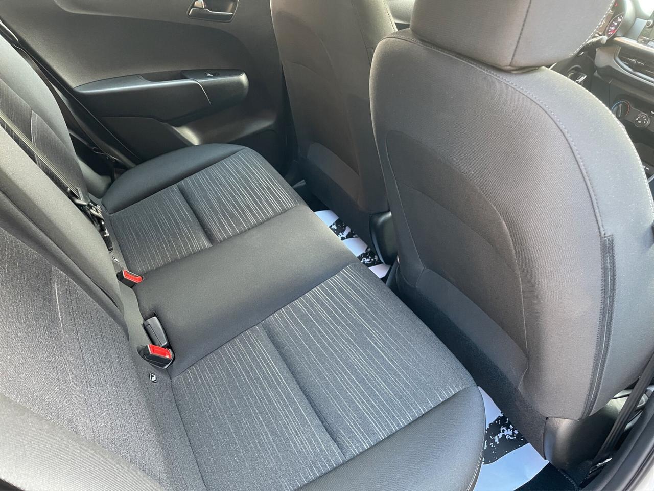 Kia Picanto AUTOMATICA - NEOPATENTATI