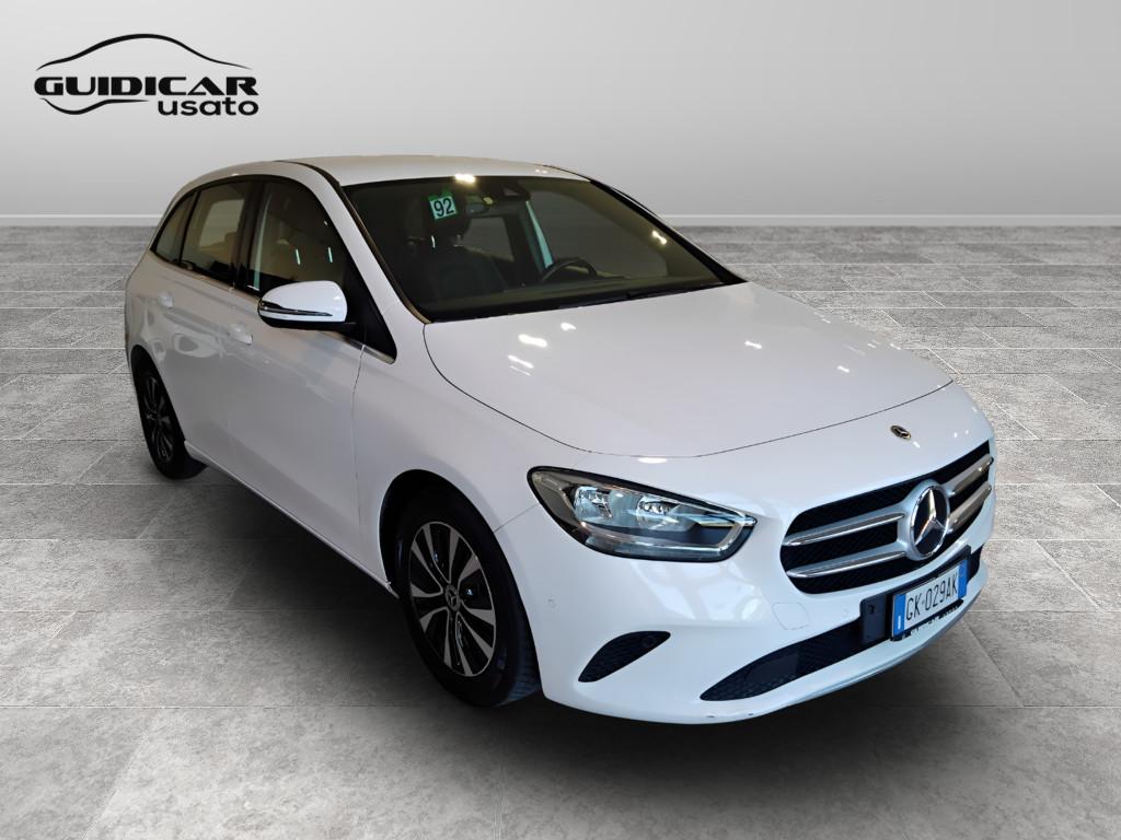 Mercedes-Benz Classe B - W247 2018 - B 180 d Sport Plus auto