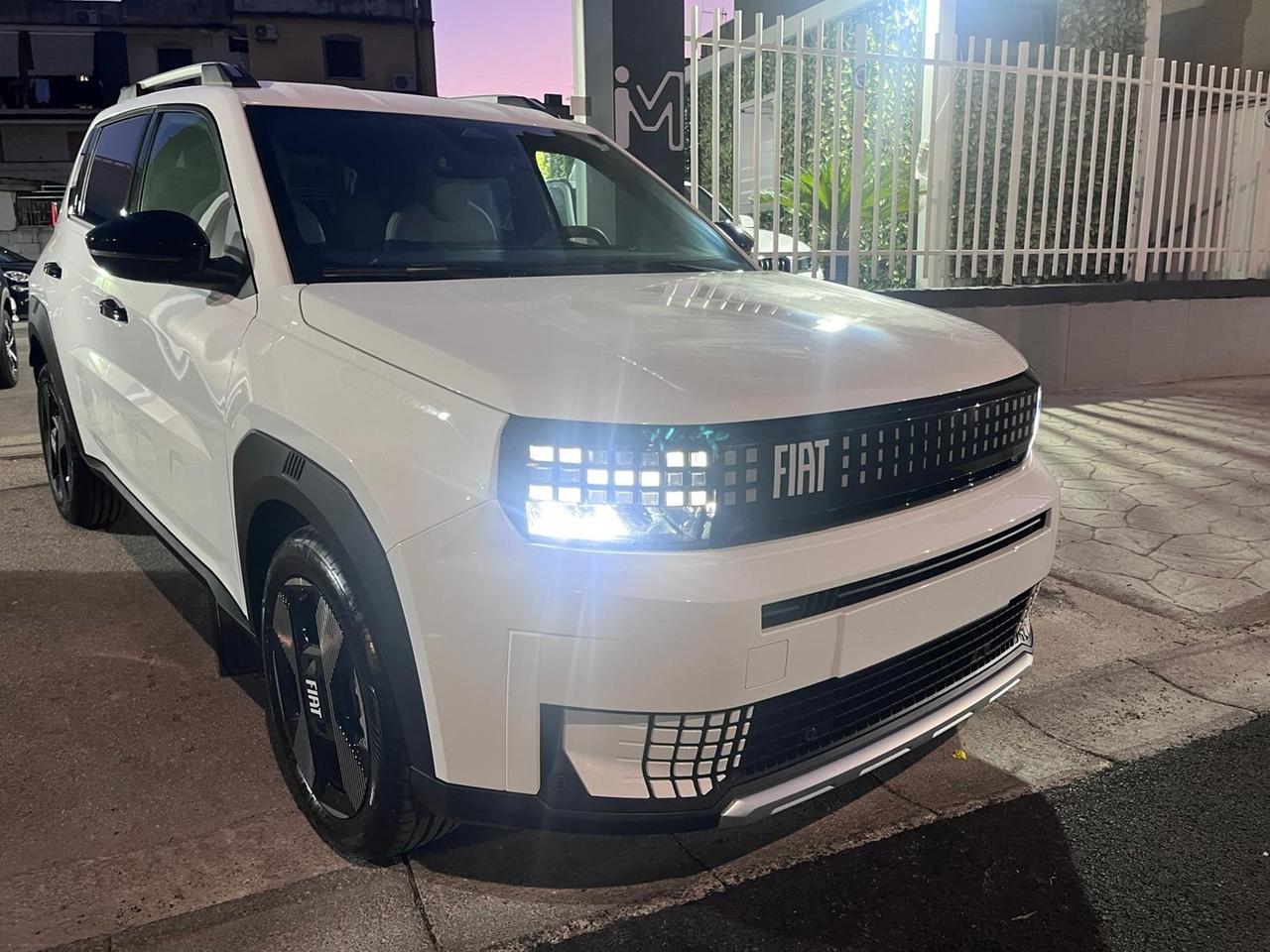 Fiat Grande Panda 1.2 Hybrid 110 CV S&S La Prima