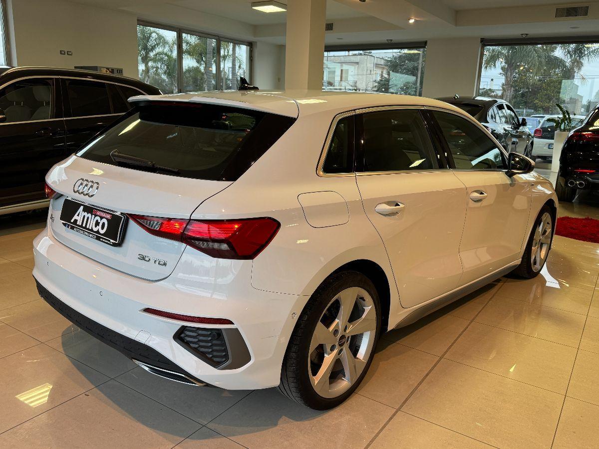 AUDI A3 SPB 30 TDI 116 CV S-tronic S-line/Cockpit