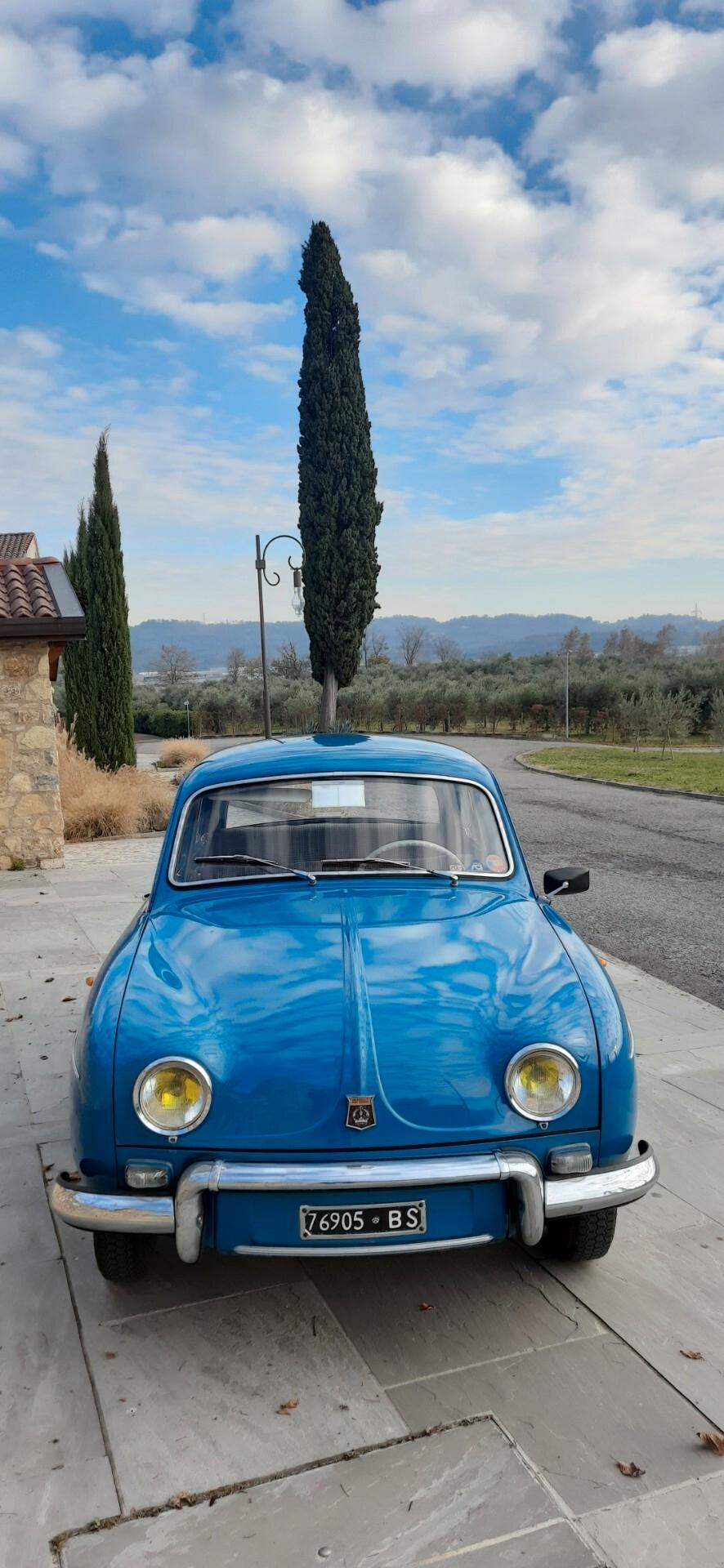 Alfa Romeo Dauphine 3 marce (R 1090)