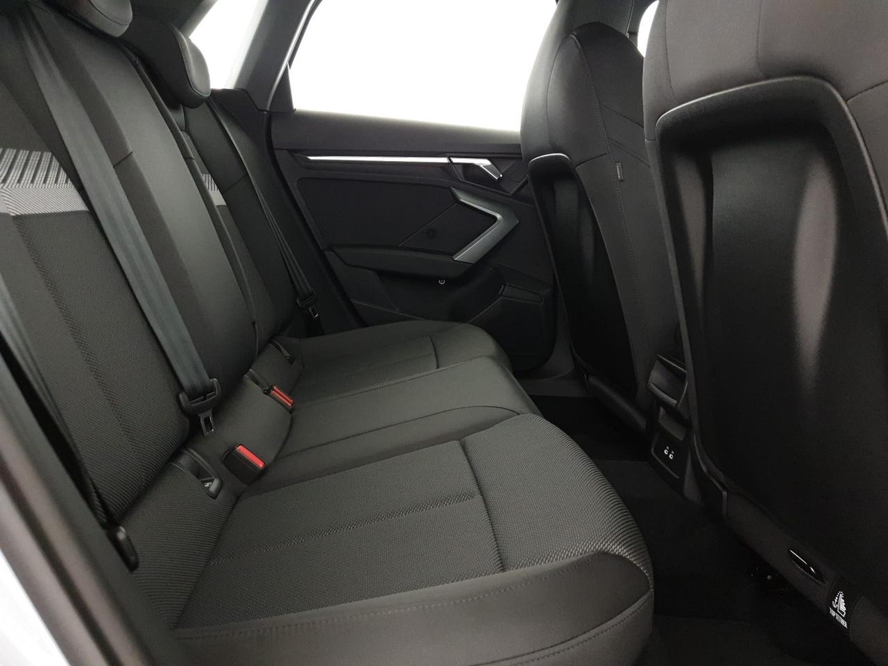 Sportback 2.0TDI 150CV S tronic Business Advanced