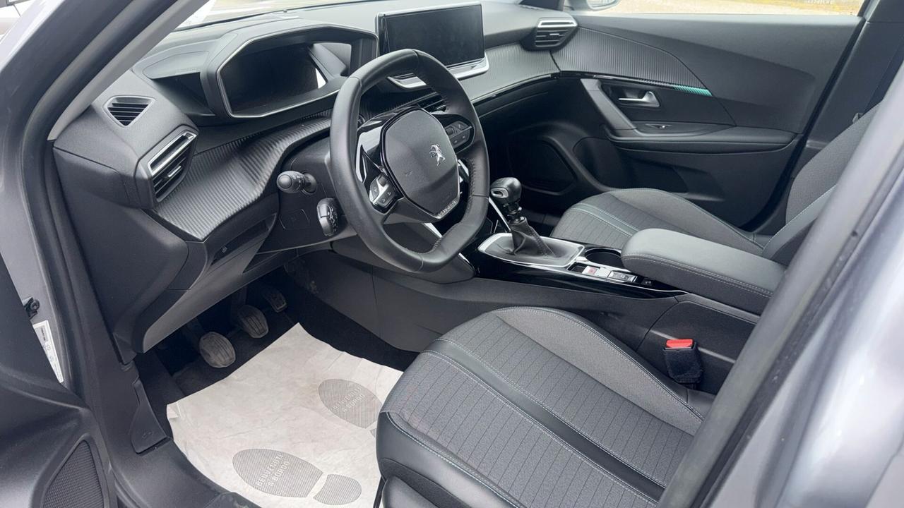Peugeot 2008 PureTech 130 S&S Allure