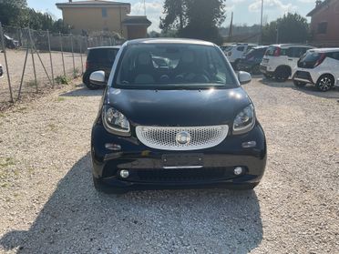 Smart ForTwo 1000 52 kW MHD coupé passion