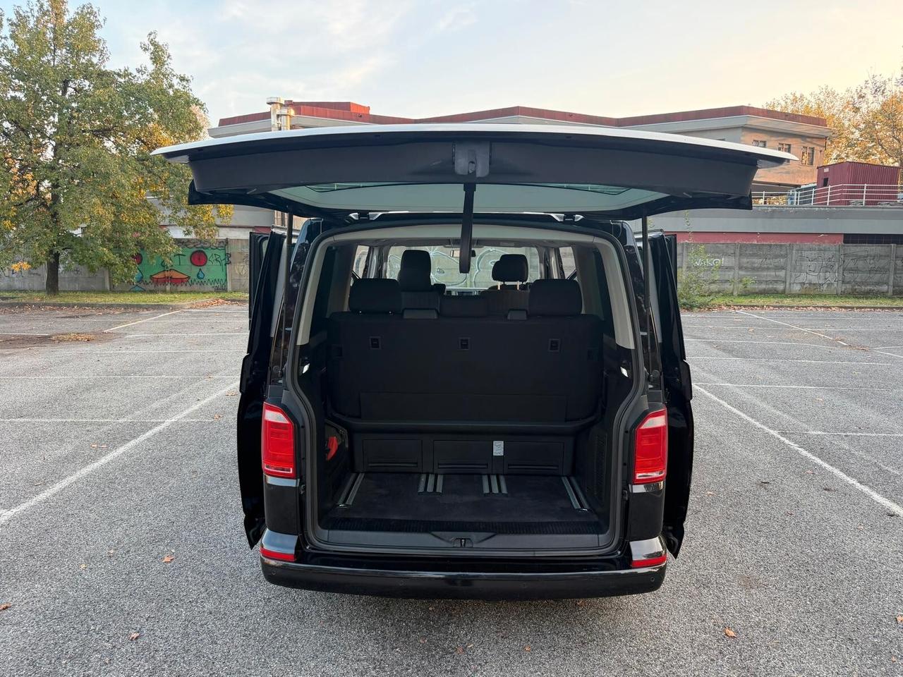 Volkswagen Multivan 2.0 TDI 150CV DSG HIGHLINE