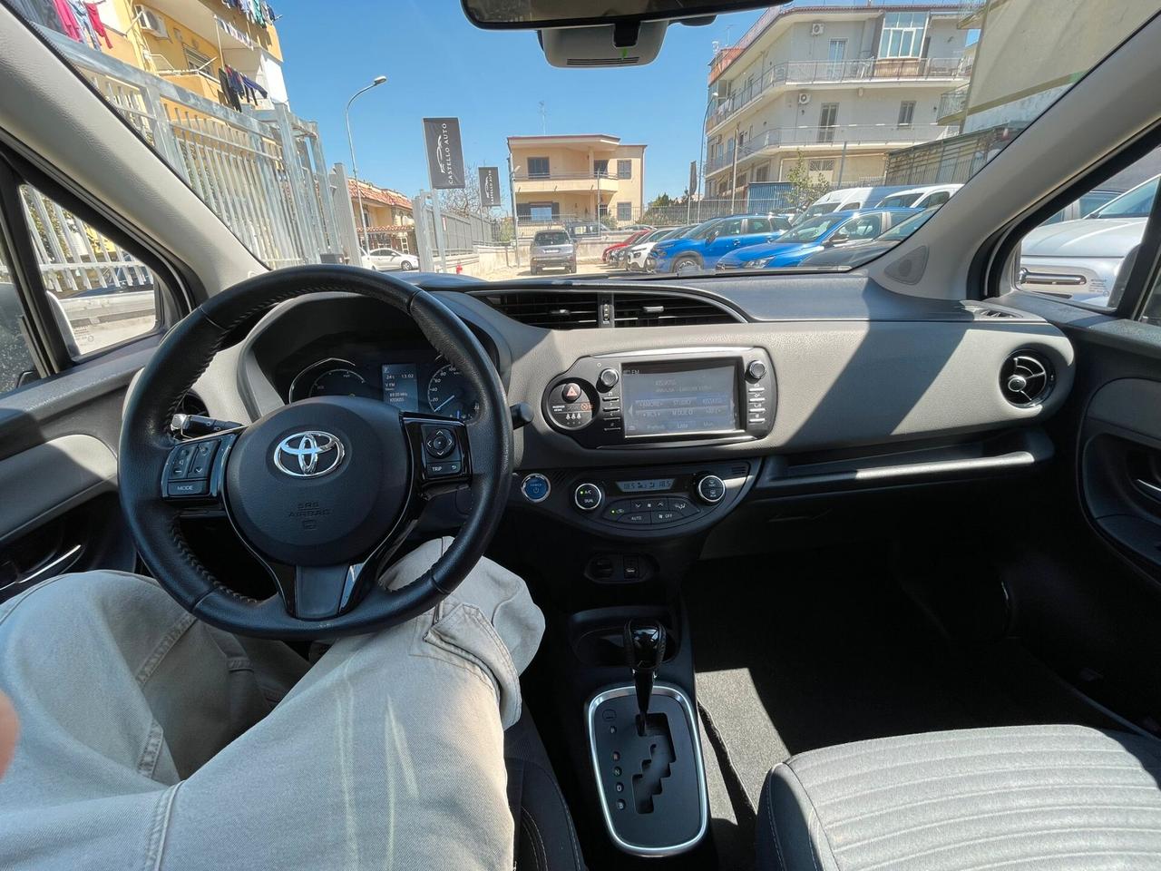 Toyota Yaris 1.5cc 73cv Hybrid Automatica 5 porte Active