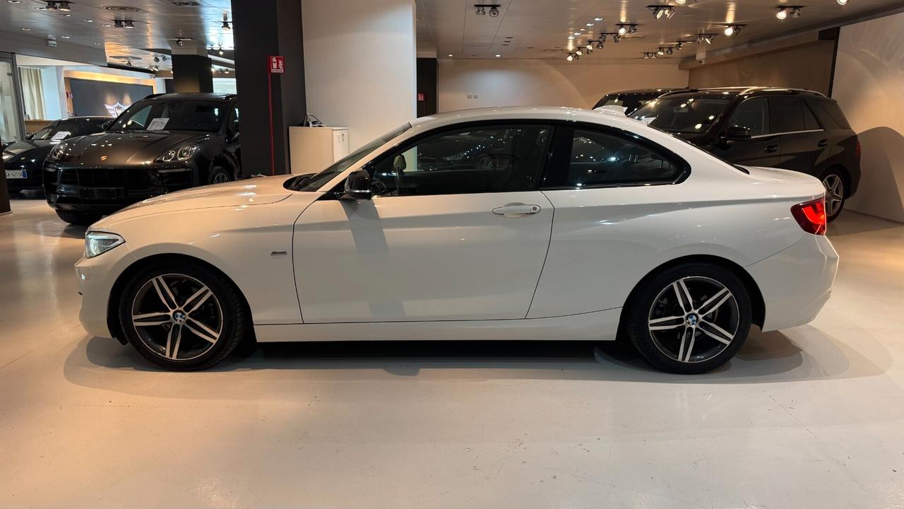 BMW 218D COUPE' LUXURY 2.0 D 150CV - 2016