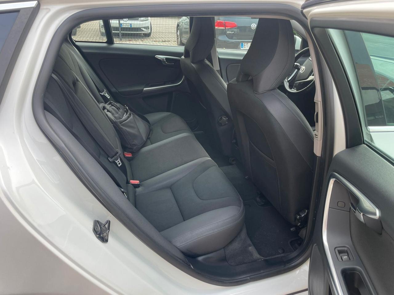 Volvo V60 D3 Summum 2.0cc 163cv