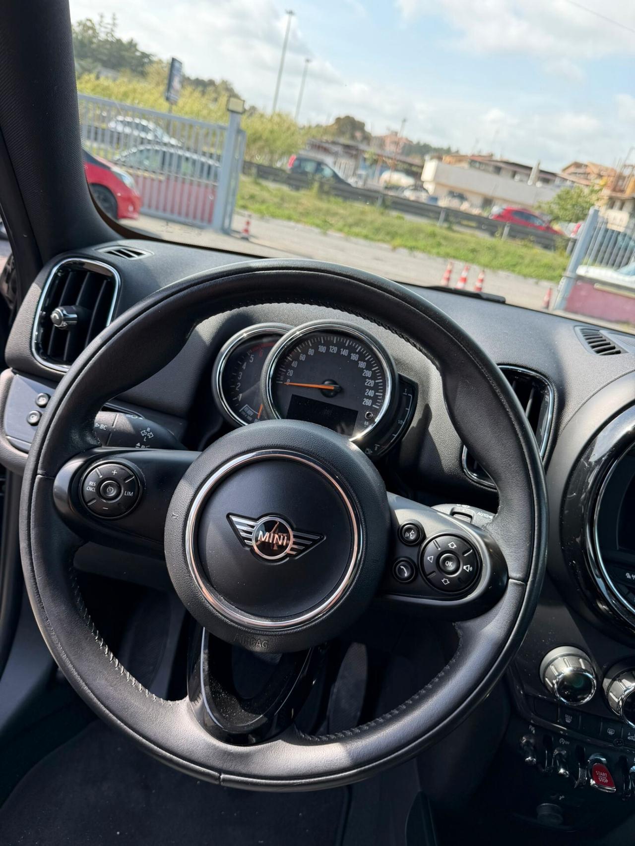 Mini Cooper D Countryman 2.0 Business ALL4 Automatica