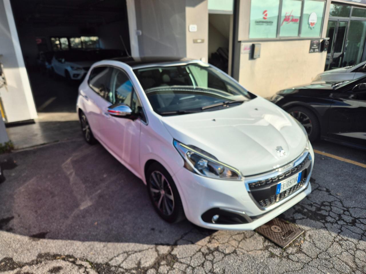 Peugeot 208 BlueHDi 100 5 porte GT Line PERFETTA