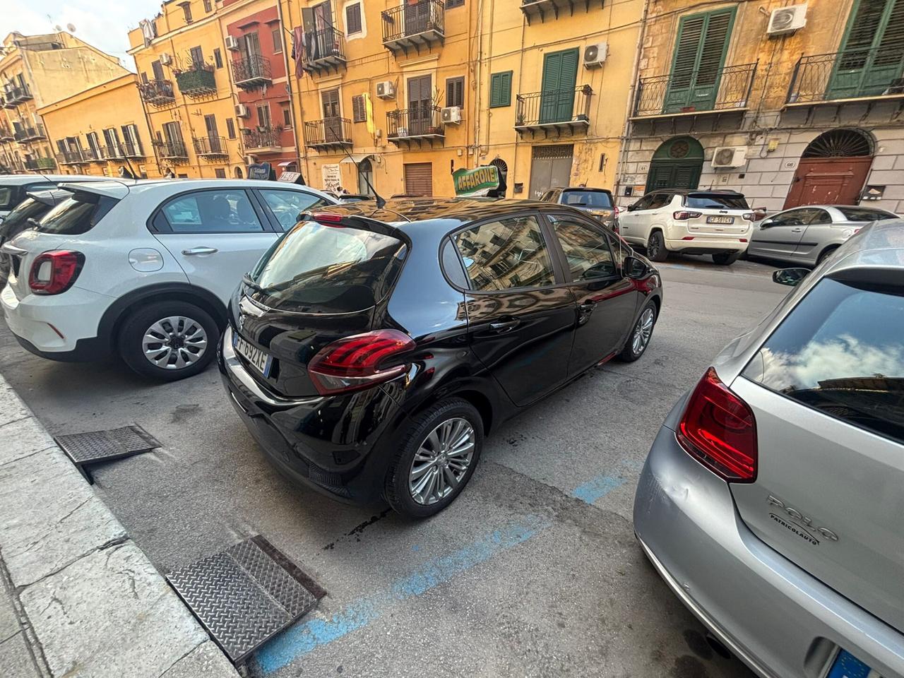 Peugeot 208 BlueHDi 75 5 porte Allure FINANZIABILE