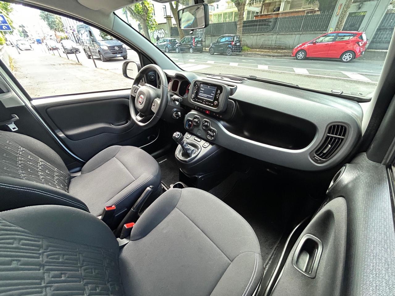 Fiat Panda 1.0 FireFly HYBRID CityLife 70cv SOLO 9.000KM!!!