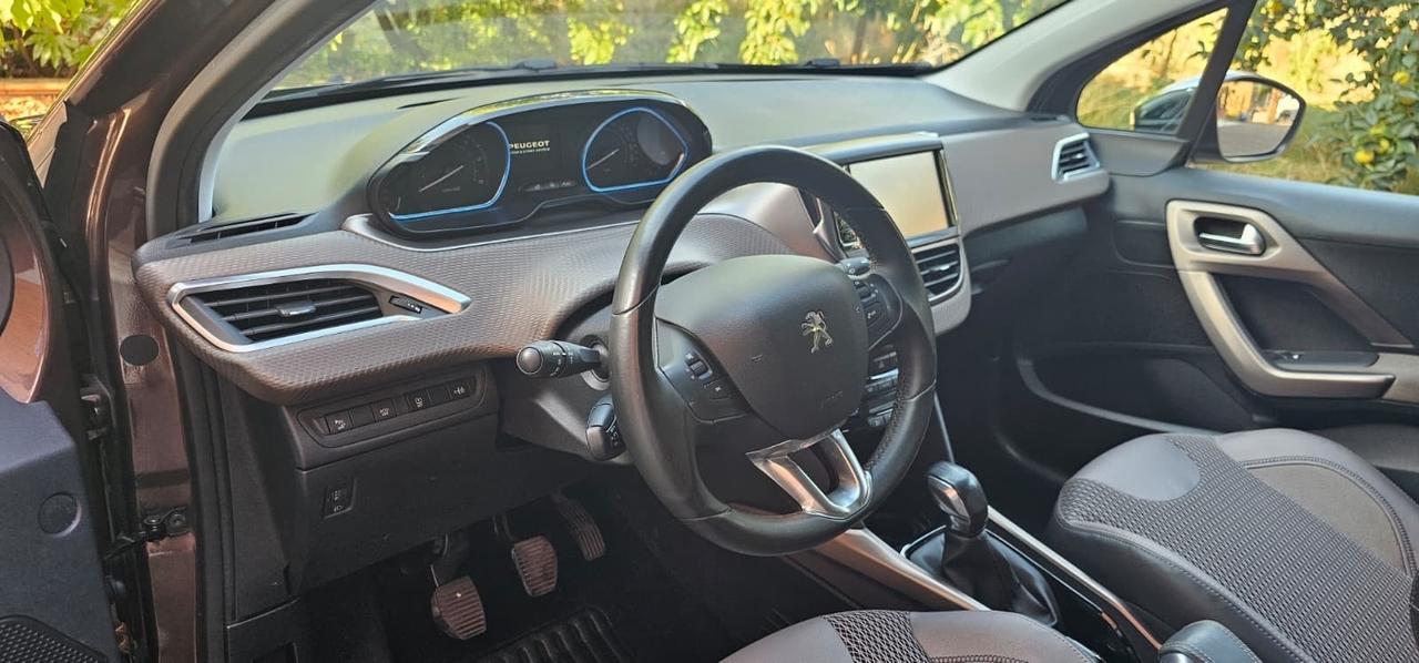 Peugeot 2008 1.6 e-HDi 115 CV Stop&Start Allure