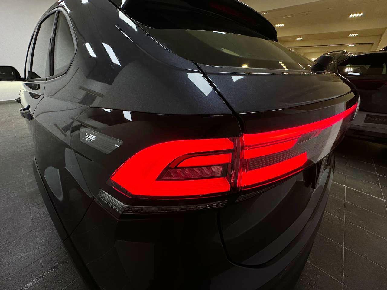 VOLKSWAGEN Taigo - Taigo 1.0 tsi Life 110cv