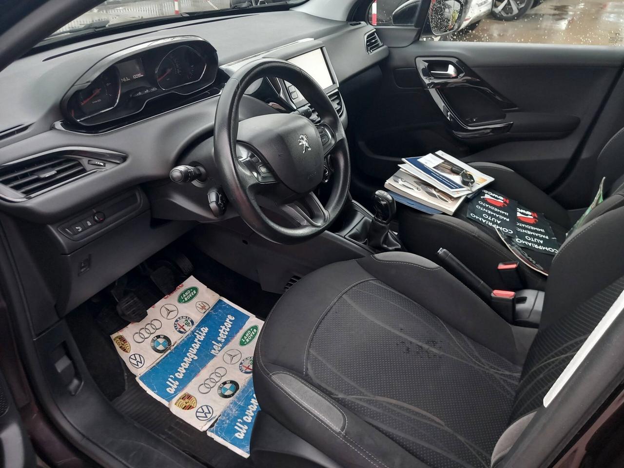 Peugeot 208 1.0 VTi 68 CV 5 porte Active