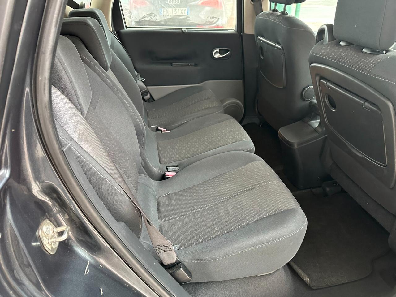 Renault Scenic 1.9 dCi/130CV (12 RATE)