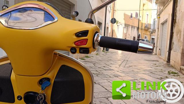 PIAGGIO Vespa GTS 300 Super Sport
