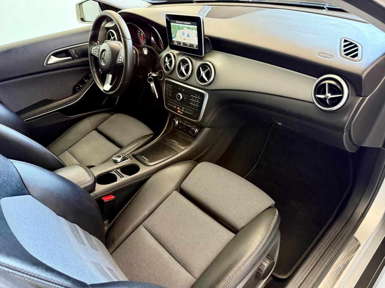 Mercedes-benz GLA 200 d Sport Auto