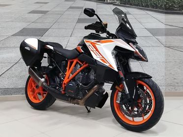 KTM 1290 Super Duke GT