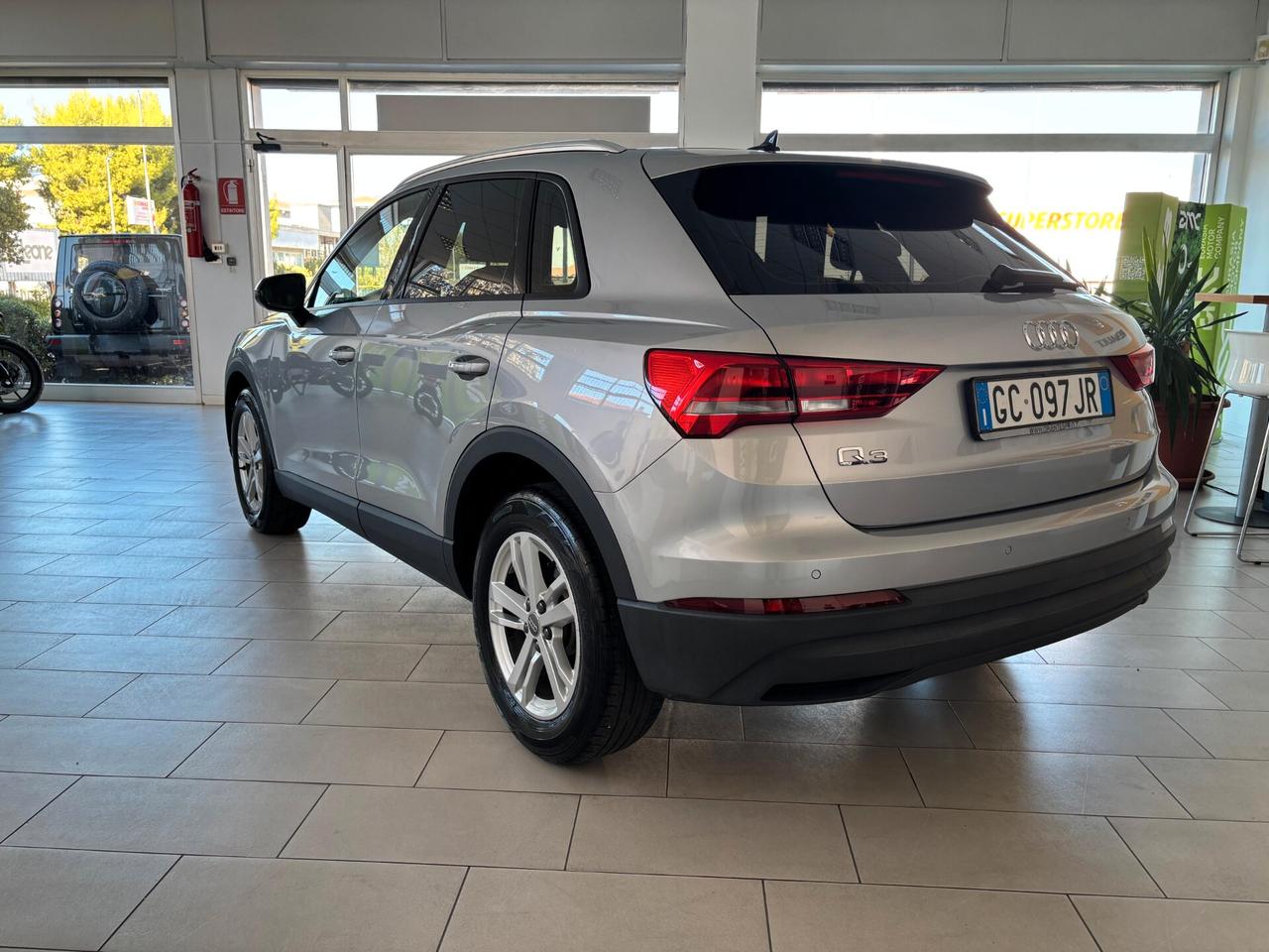 Audi Q3 35 TDI S tronic line edition