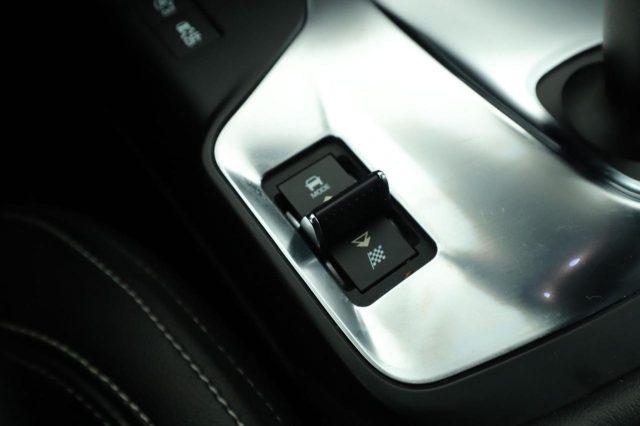 JAGUAR E-Pace 2.0 AWD aut. R-Dynamic S