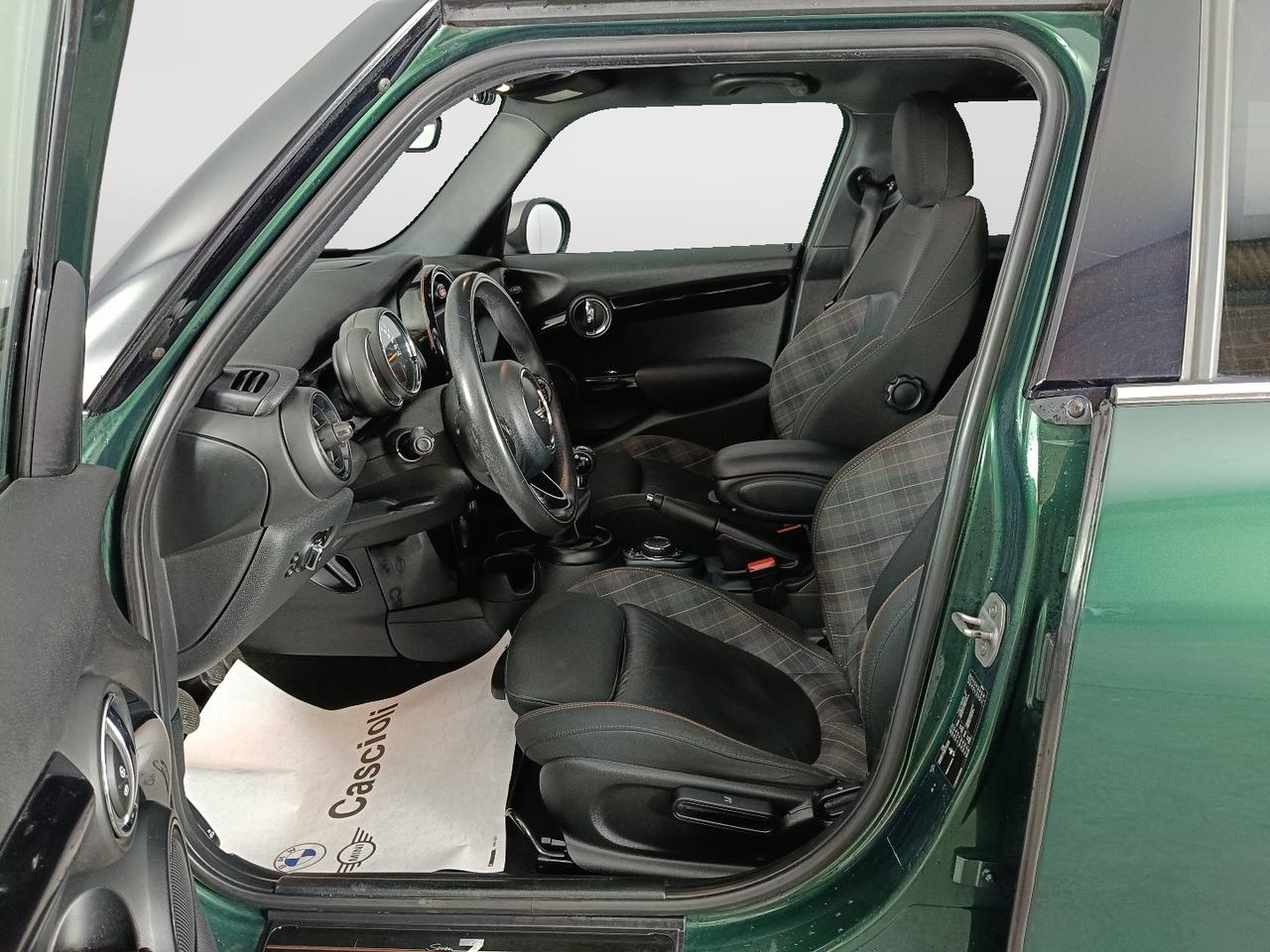 MINI Mini IV F55-F56 2014 - Mini 1.5 Cooper D Hype Seven 5p