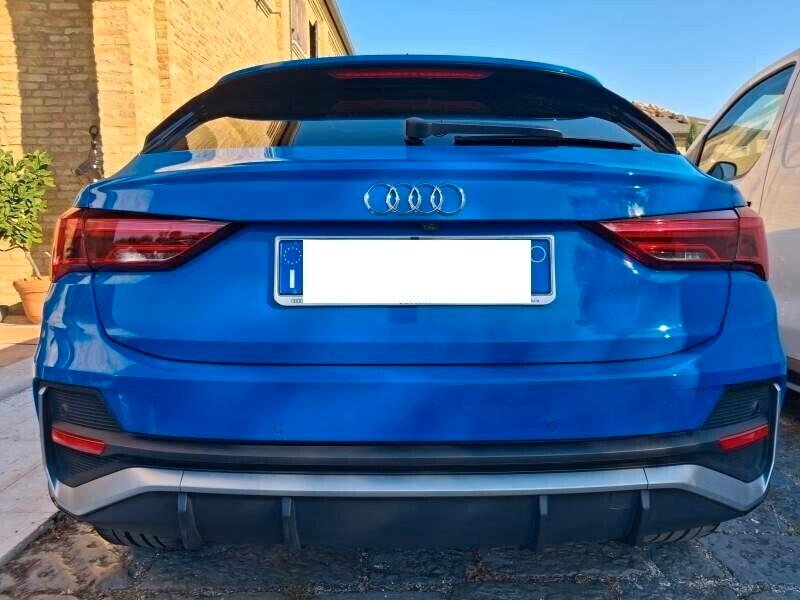 Audi Q3 SPB 40 TFSI quattro S tronic line MATRIX-PANORAMA-B&O-CERCHI 20"