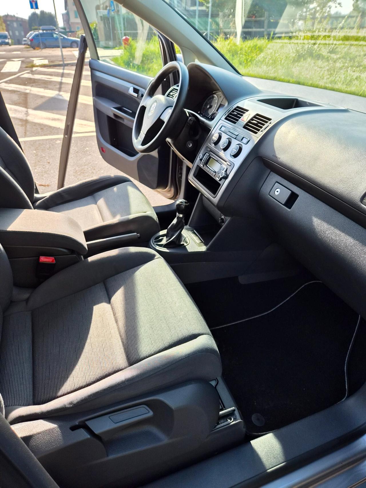 Volkswagen Touran 1.6 BENZINA 7 POSTI