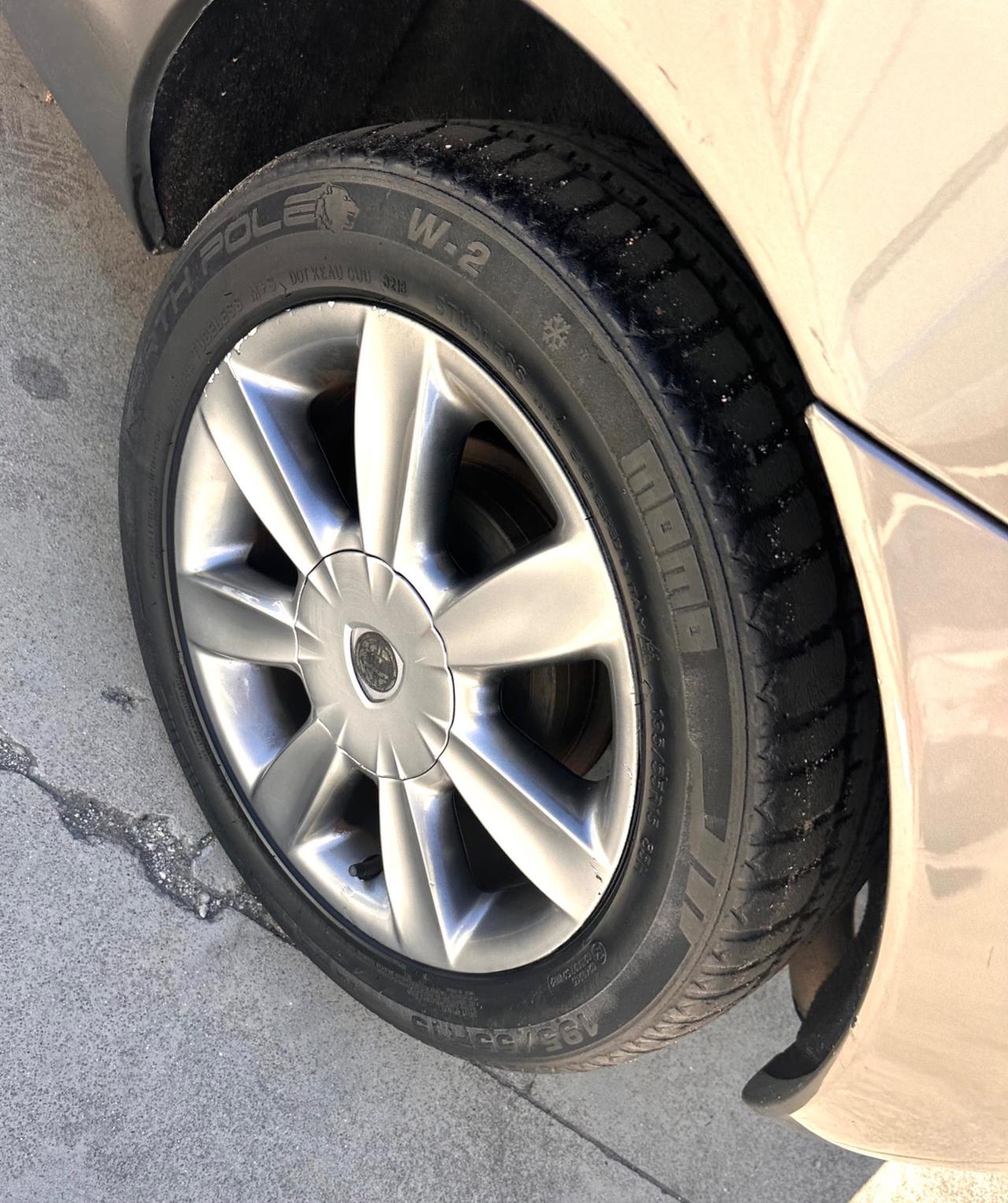 Lancia Ypsilon 1.3 Multijet 70 cavalli Platino NEOPATENTATI