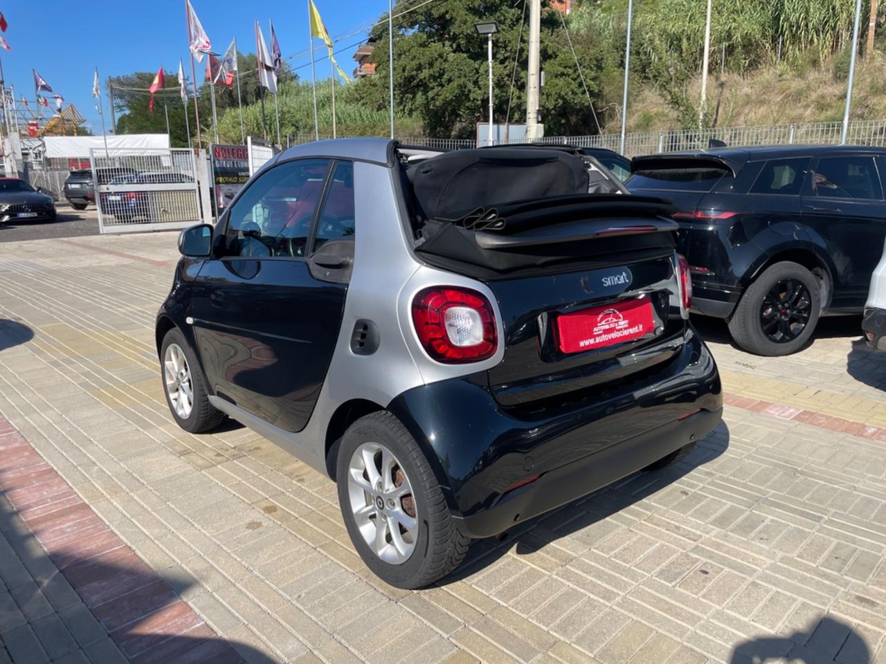Smart ForTwo 70 1.0 twinamic cabrio Passion