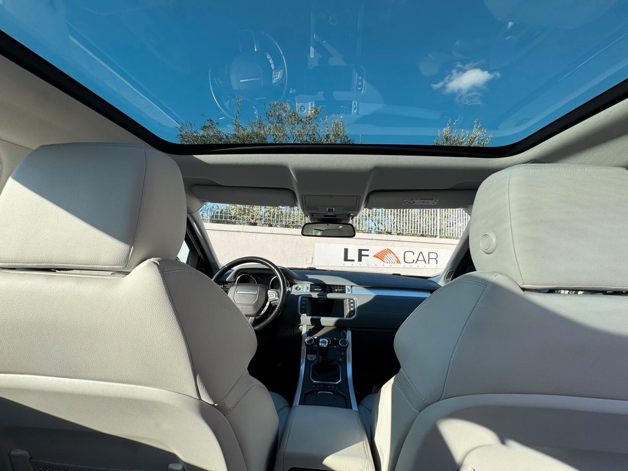 Land Rover Range Evoque 2.0 TD4 150 cv 5p. Pure