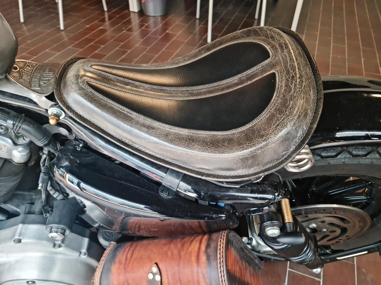 Harley-davidson 883 Sportster R XL 883R