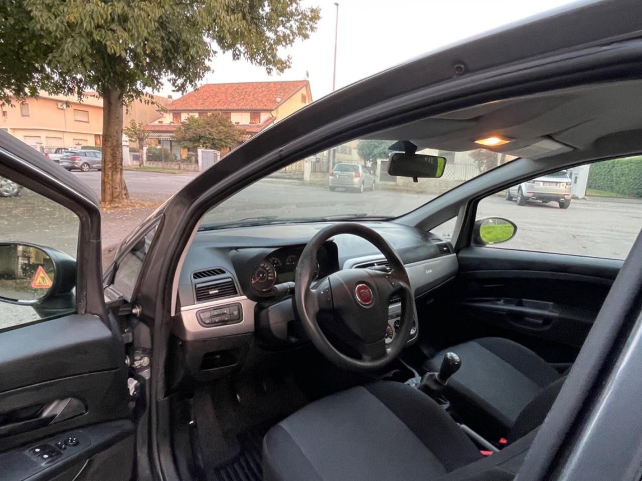 Fiat Punto 1.3 MJT II 75 CV 5 porte Lounge per Neopatentati 2014