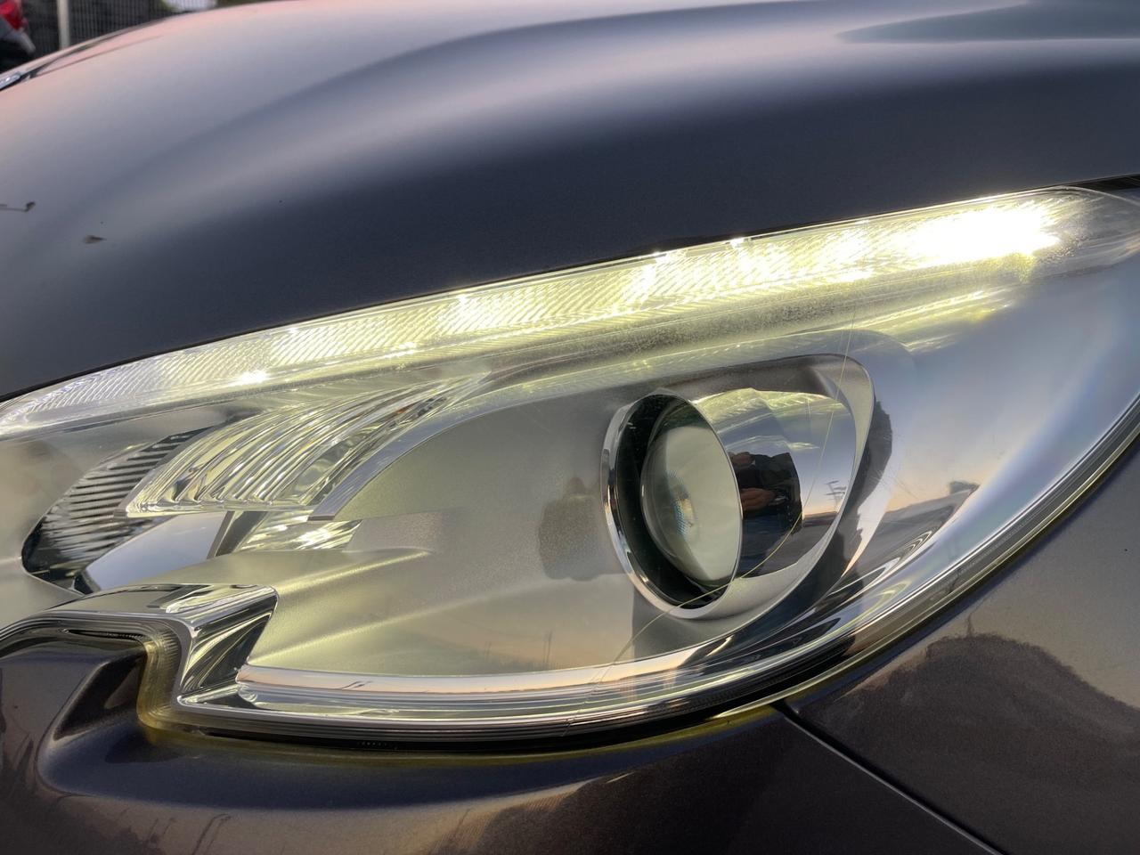 PEUGEOT 2008 1.6 HDI FULL LED ALLURE PARI AL NUOVO