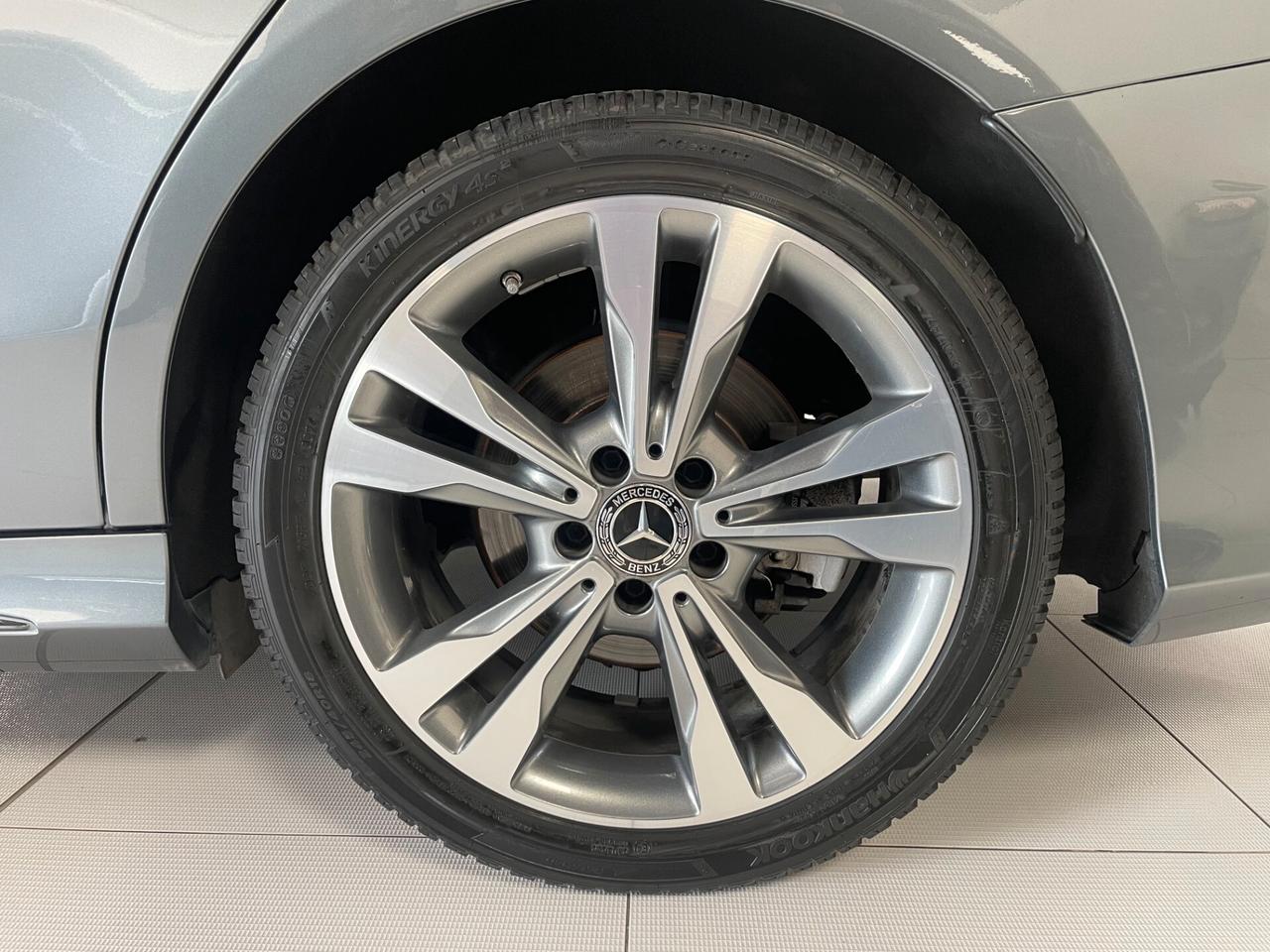 Mercedes-benz C 220 d Auto Premium