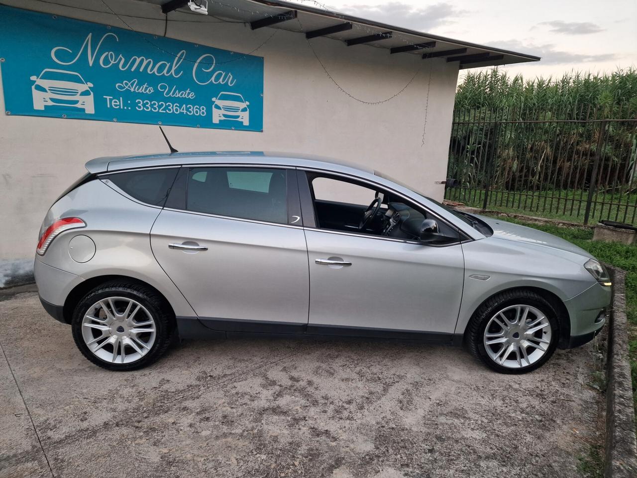 Lancia Delta 1.6 MJT DPF Gold - 2012