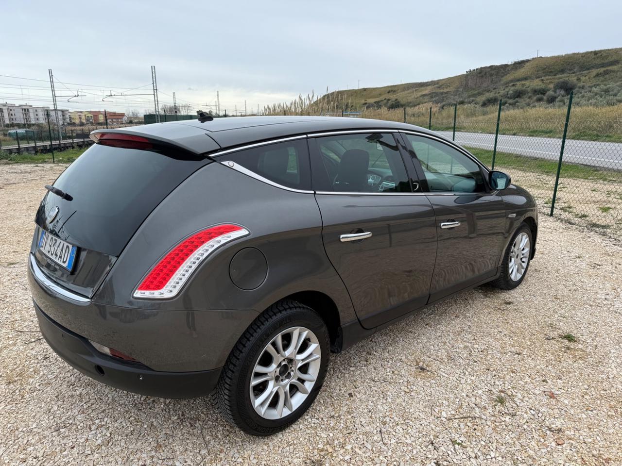 Lancia Delta 1.6 AUTOMATICA MOTORE NUOVO PERMUTE