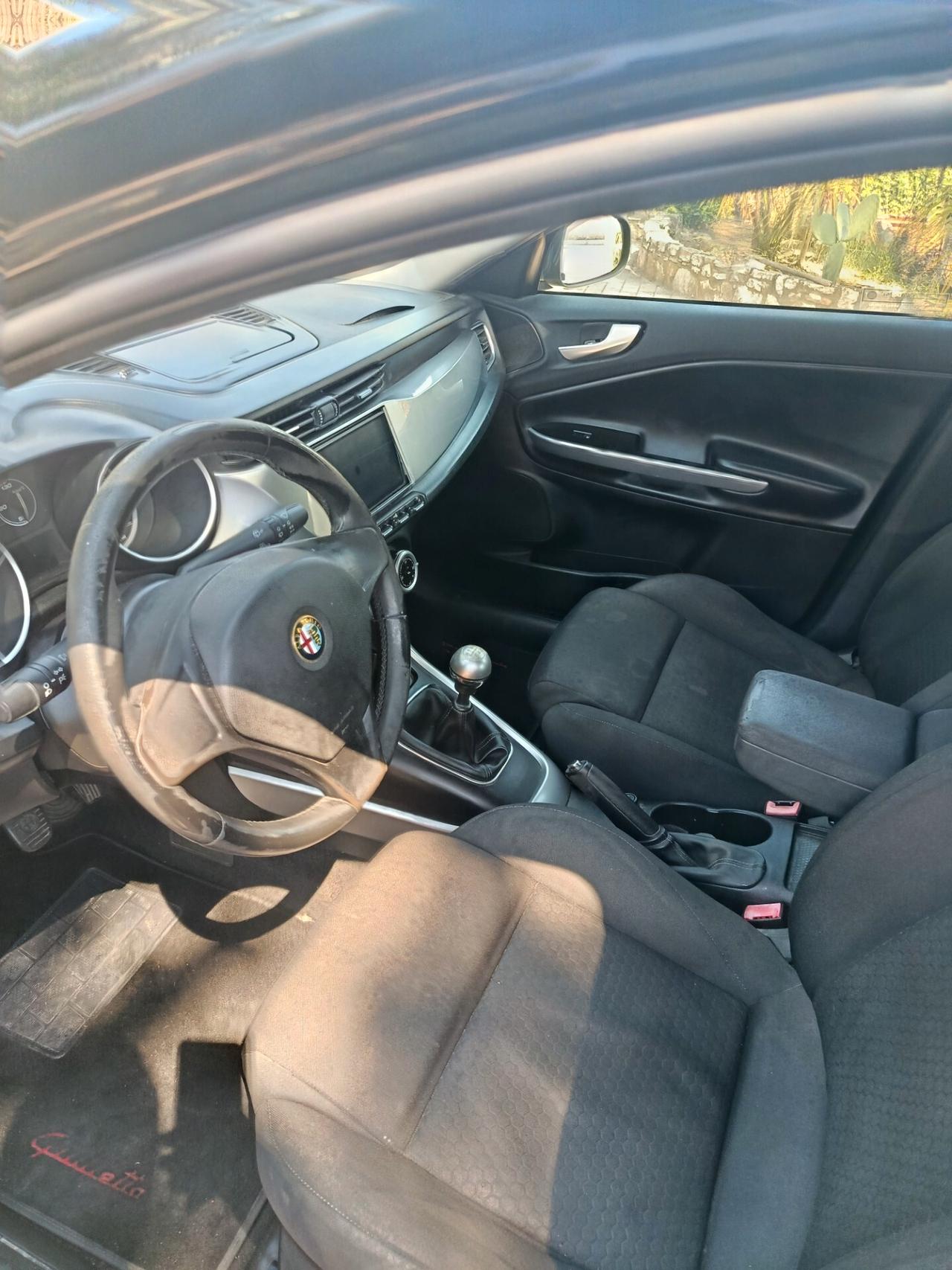 Alfa Romeo Giulietta 1.6 JTDm-2 105 CV Exclusive