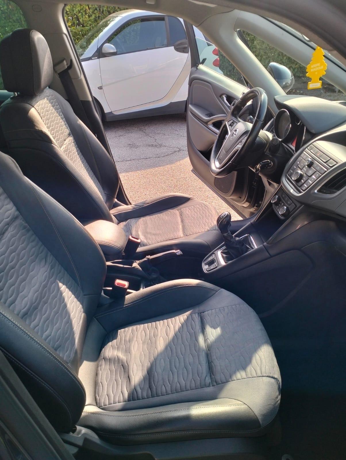 Opel Zafira Tourer 1.4 Turbo 140CV GPL Cosmo