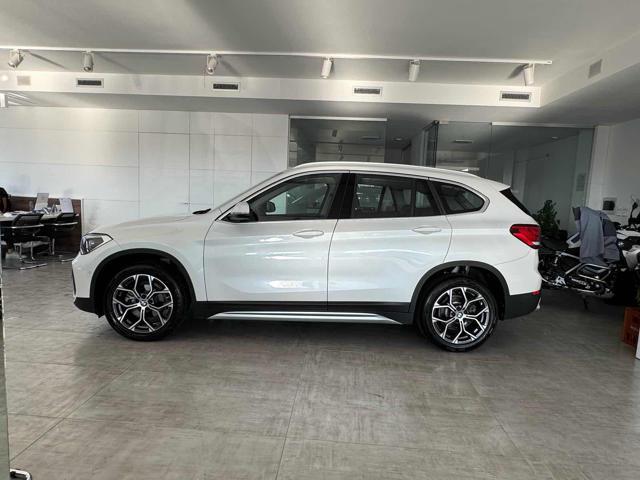 BMW X1 sDrive16d xLine bianco perla