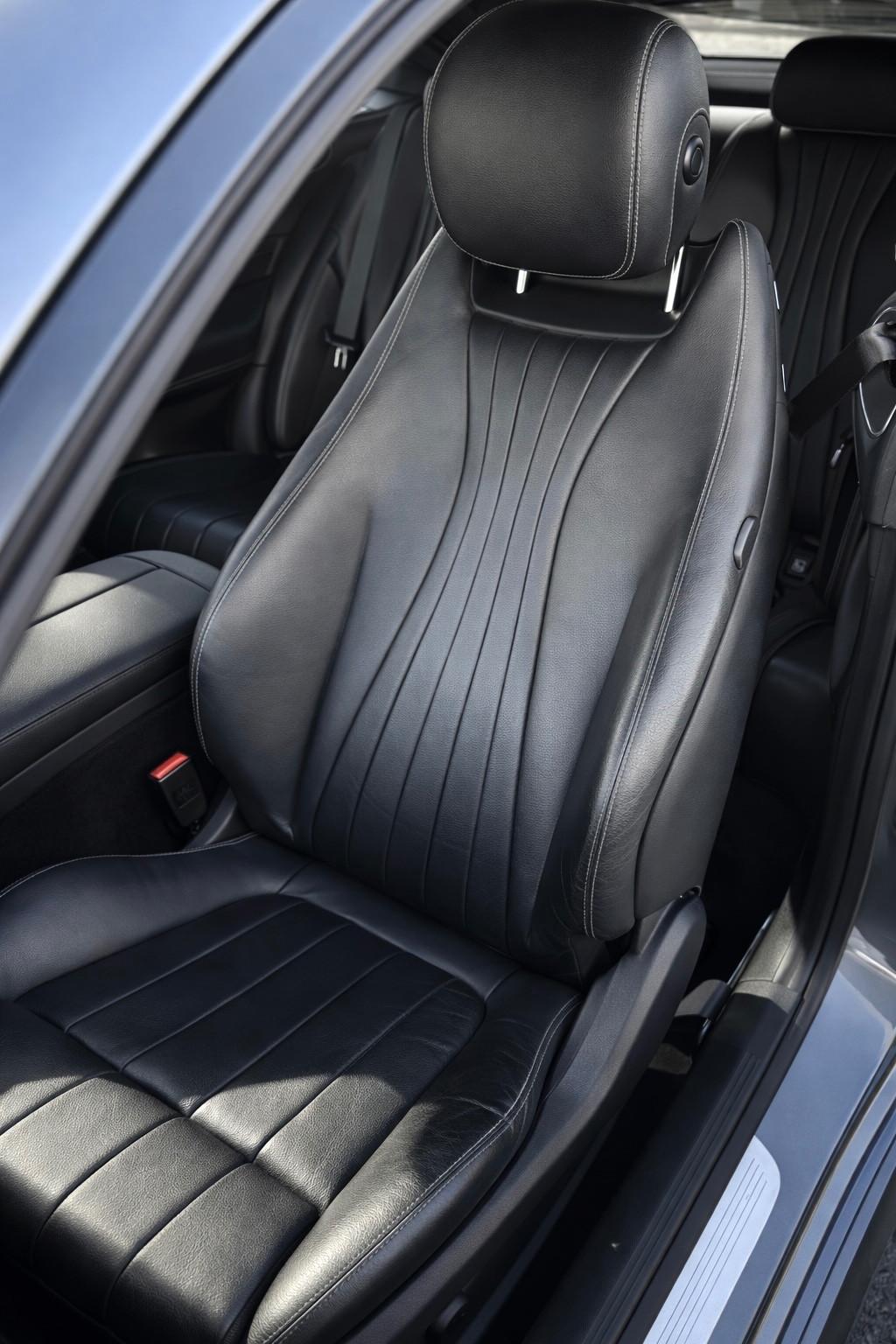 Mercedes-benz E 220 d Auto Premium Plus AMG full