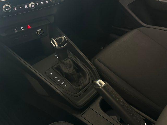 AUDI A1 allstreet 1.0 TFSI