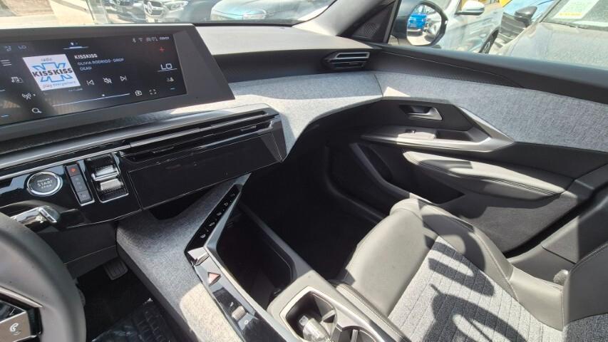 Peugeot 3008 Hybrid 145 e-DCS6 Allure - KMO 2025
