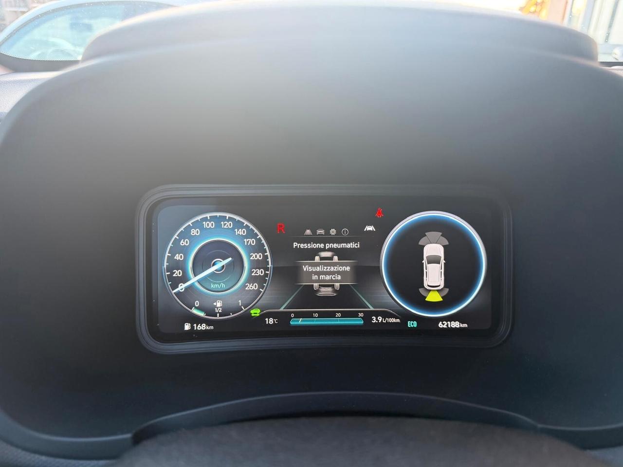 Hyundai Kona HEV 1.6 DCT full hybrid 142 cv