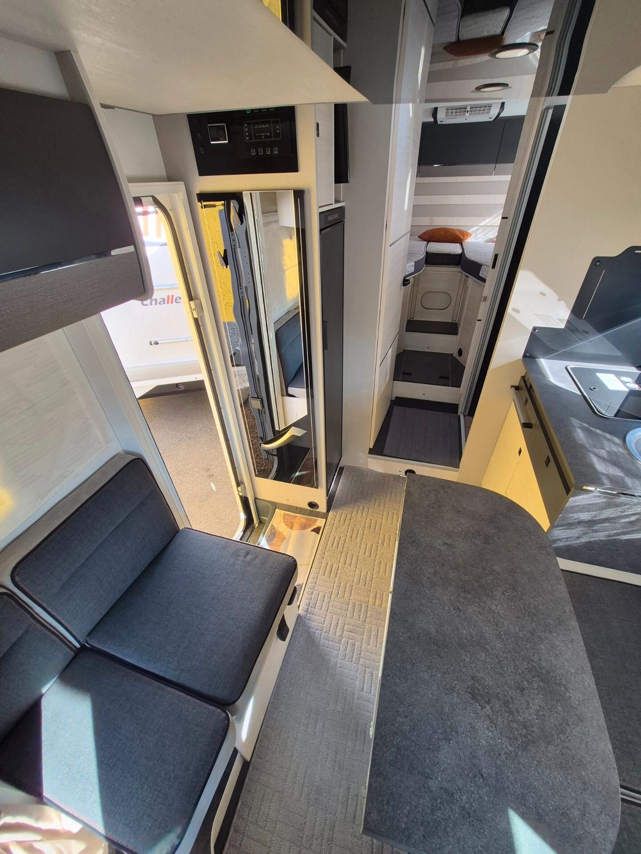 Challenger 337 GRAPHITE ULTIMATE LETTI GEMELLI