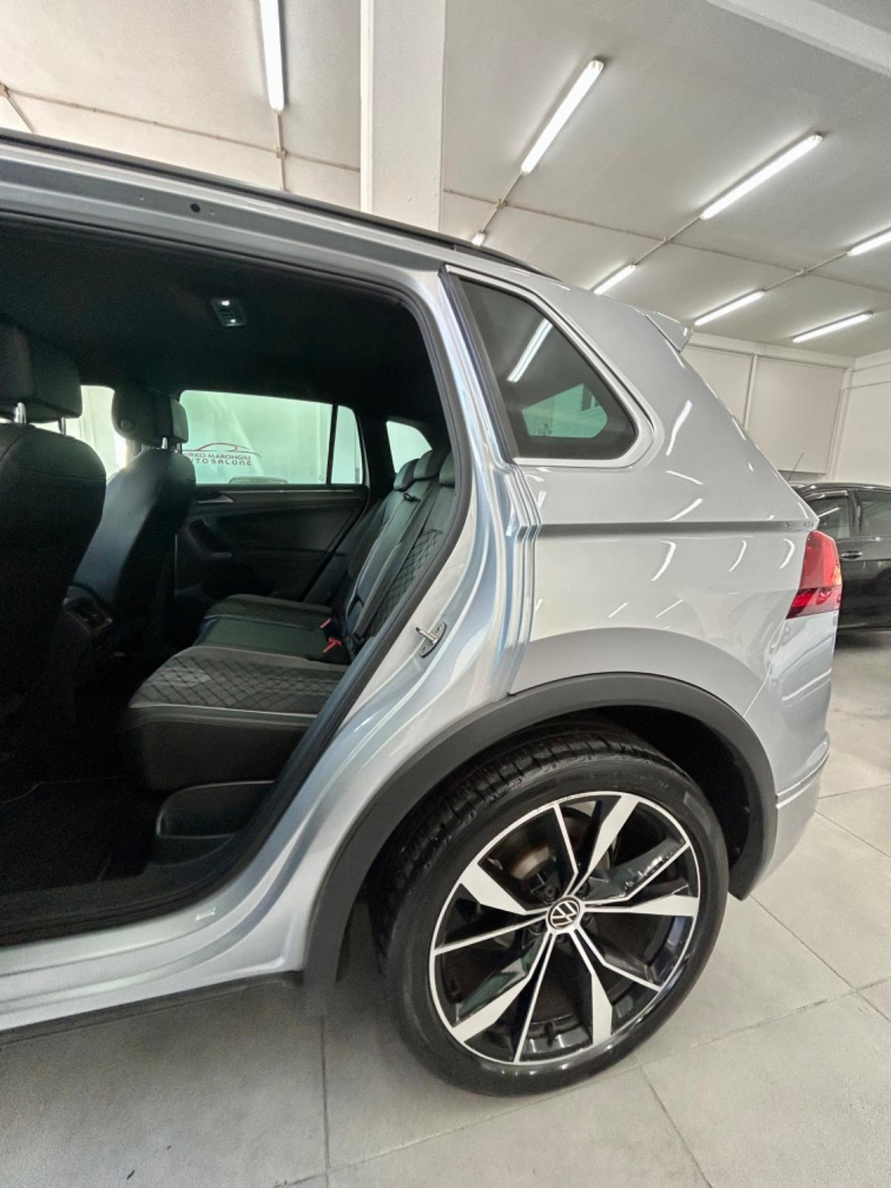 VW Tiguan 2.0 150 CV DSG R-Line FINANZIABILE