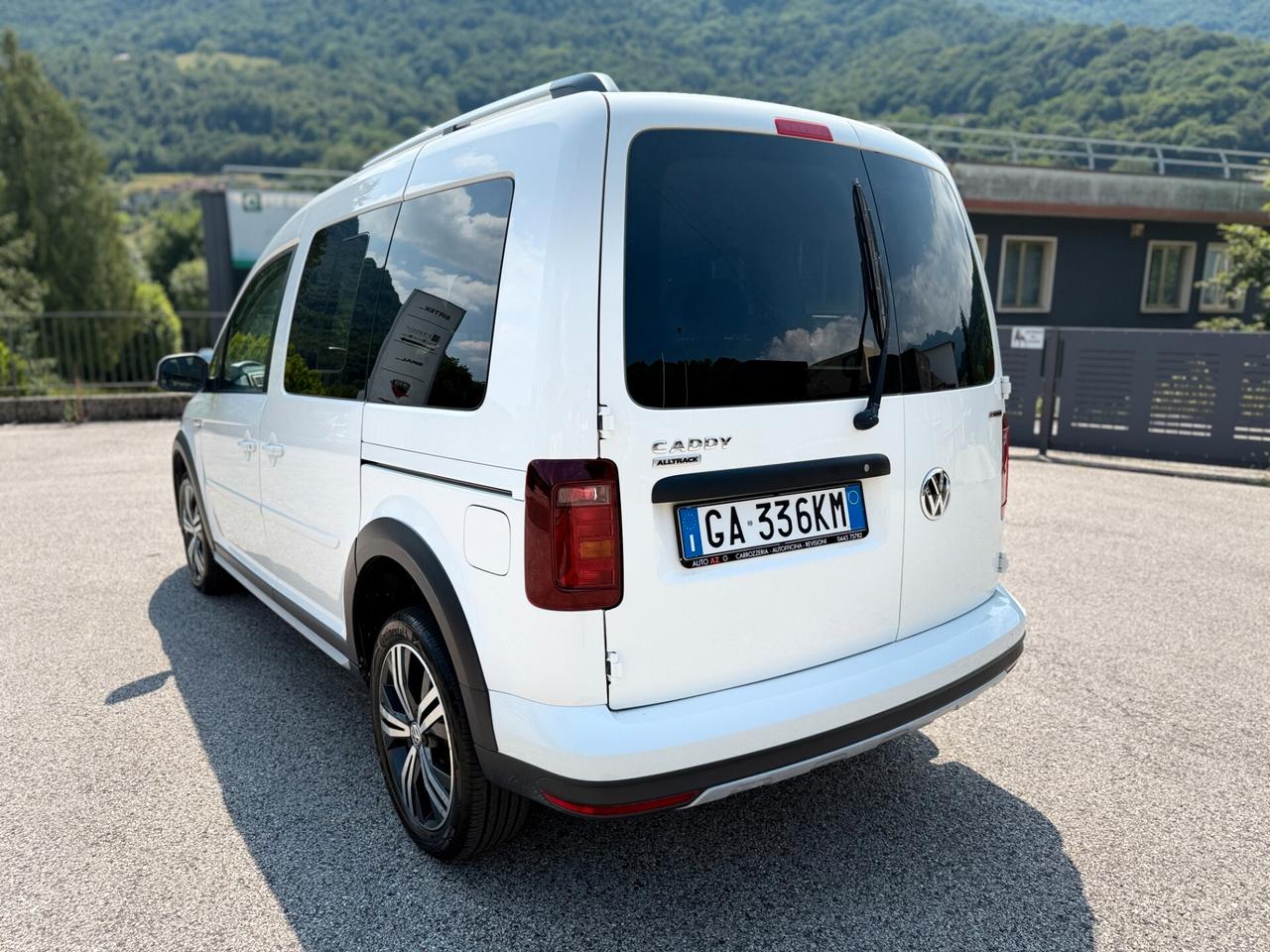 Volkswagen Caddy 2.0 TDI 122 CV 4MOTION Alltrack