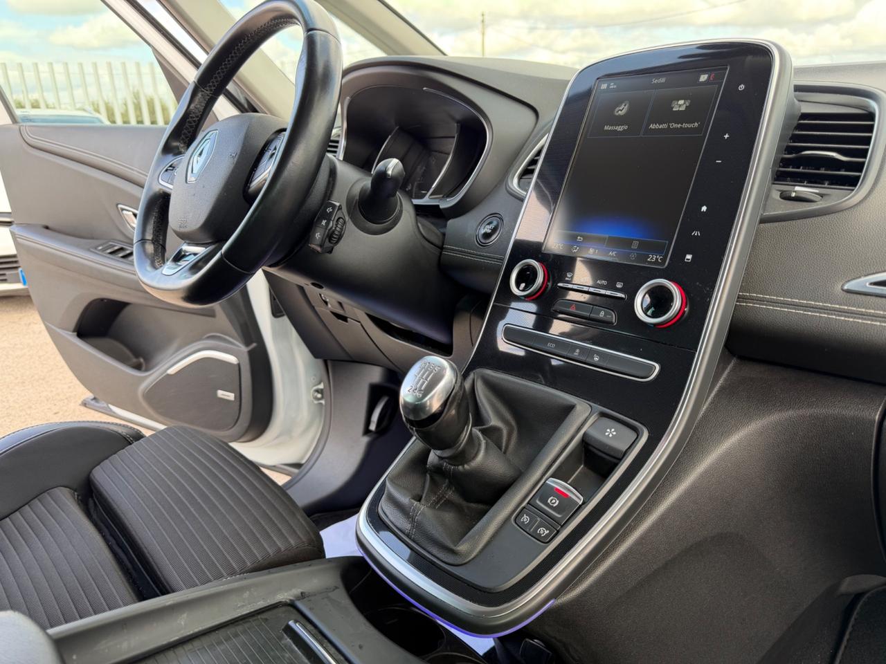 RENAULT SCENIC 1.6 DCI 130 BOSE FULL PERLATA MY18