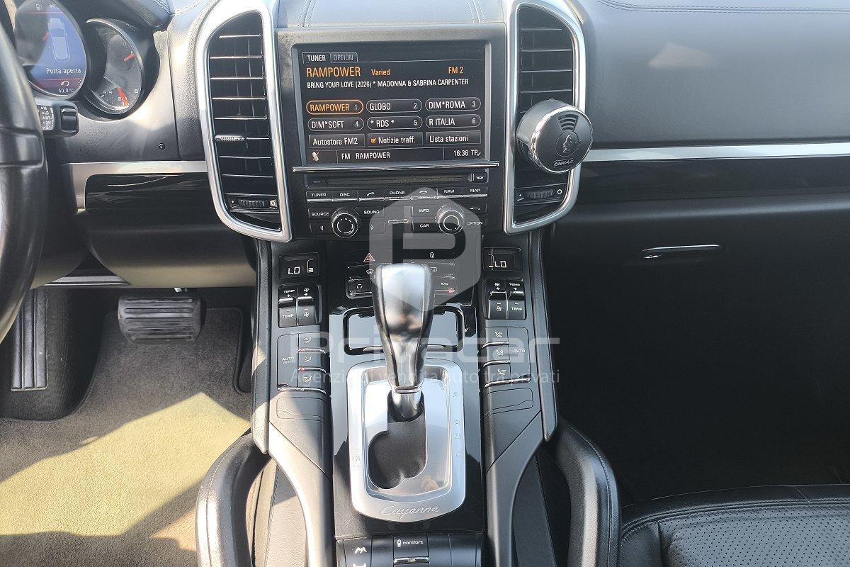 PORSCHE Cayenne 3.0 Diesel