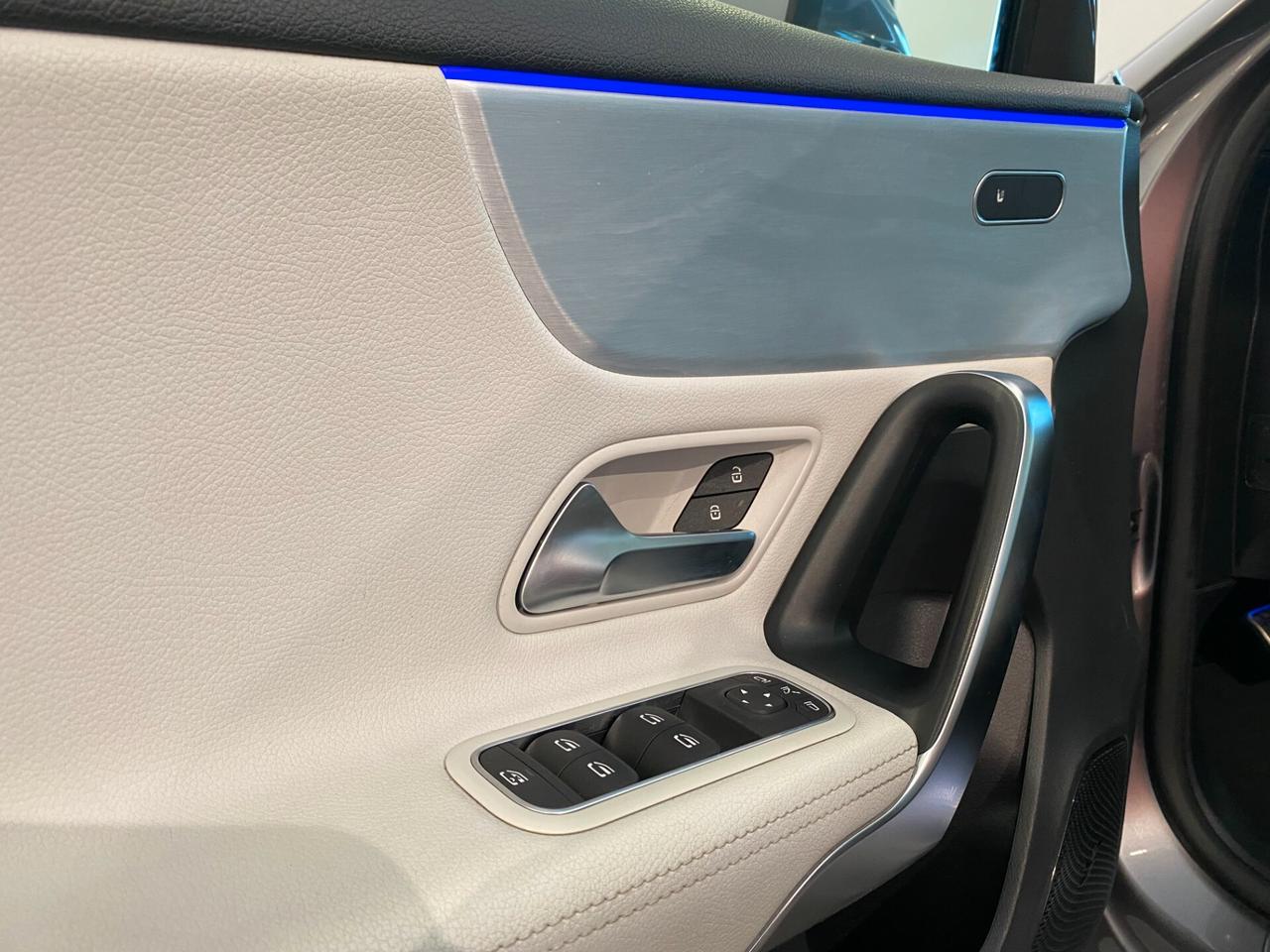 Mercedes-benz A 200d Automatic Premium TETTO